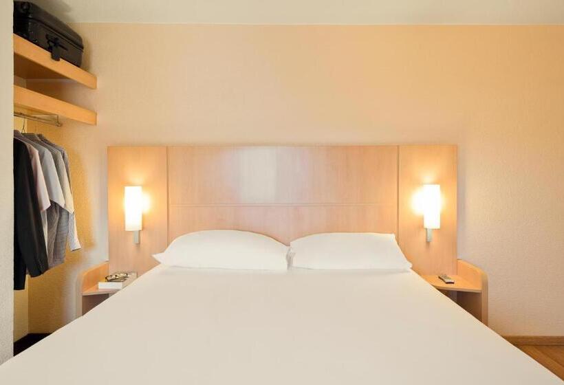 스탠다드 룸, Ibis Nice Centre Gare