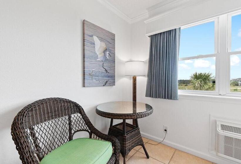 Номер Стандарт, Ocean Isle Inn