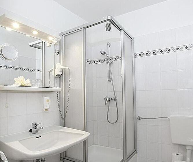 اتاق استاندارد یک نفره, Centro Hotel Norderstedter Hof By Ina