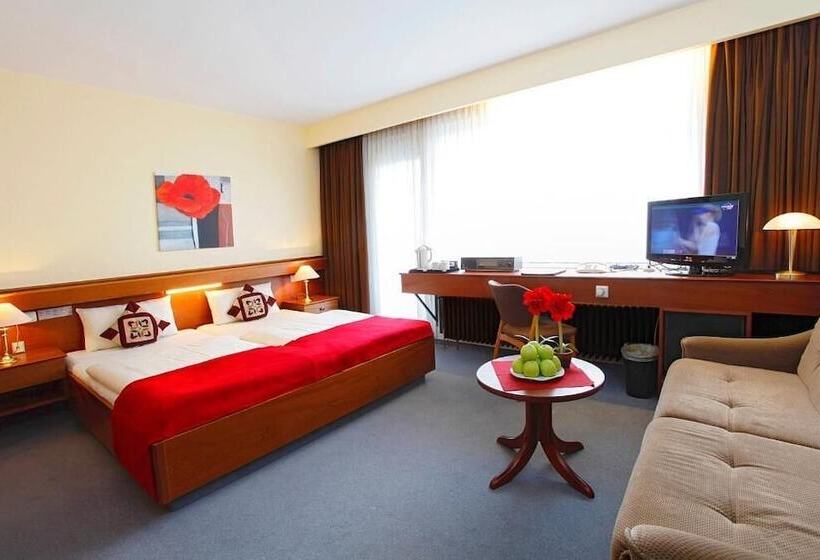 اتاق استاندارد چهار تخته, Centro Hotel Norderstedter Hof By Ina