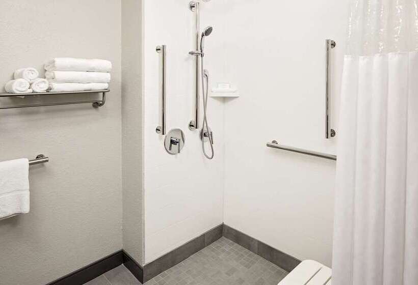 标准间, Embassy Suites By Hilton Los Angeles International Airport North