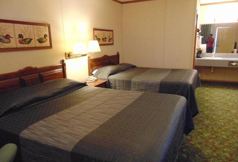 Номер Стандарт 2 Двуспальные Кровати, Heritage House Inn