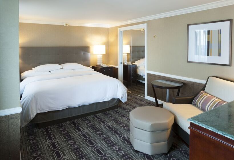 Номер Стандарт, Hilton Harrisburg