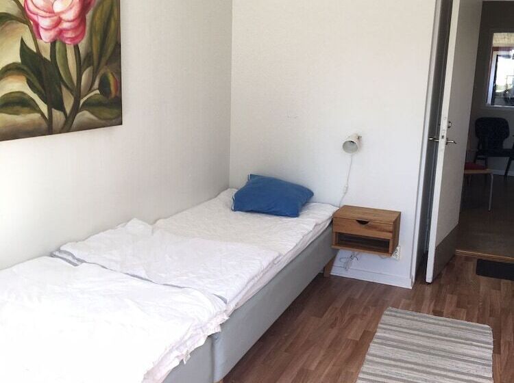 Номер Стандарт, Kronobergshed Vandrarhem Och Kursgård