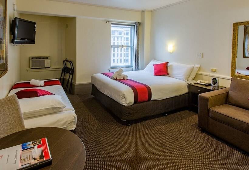Номер Стандарт, City Square Motel