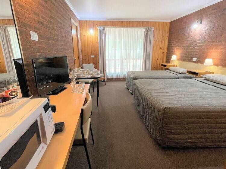 스탠다드 룸, Country Roads Motor Inn