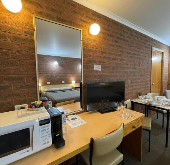 스탠다드 룸, Country Roads Motor Inn