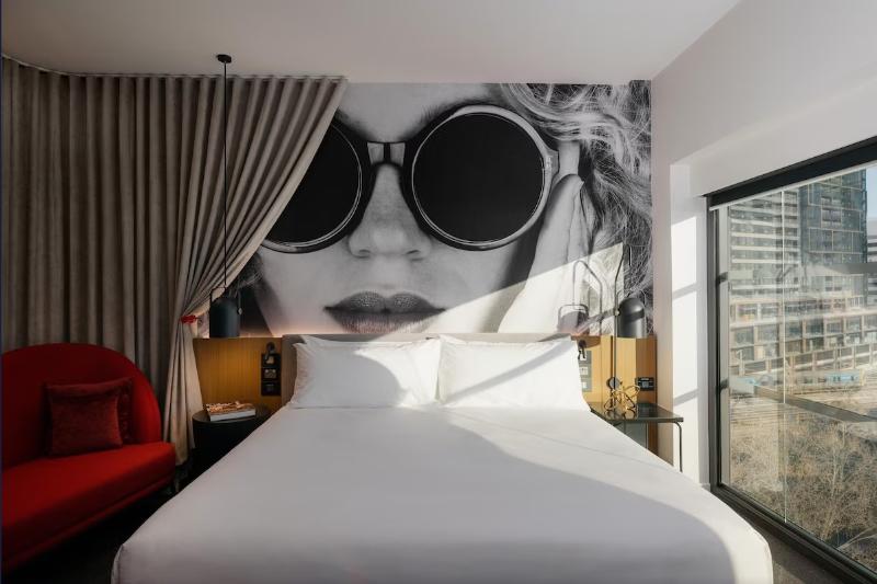 스탠다드 룸 킹사이즈 침대, Indigo Melbourne On Flinders, An Ihg