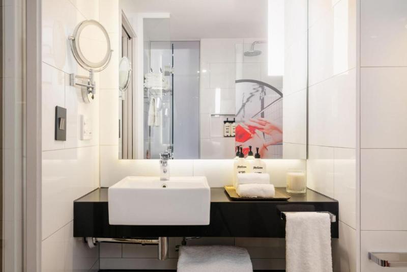 스탠다드 룸, Indigo Melbourne On Flinders, An Ihg