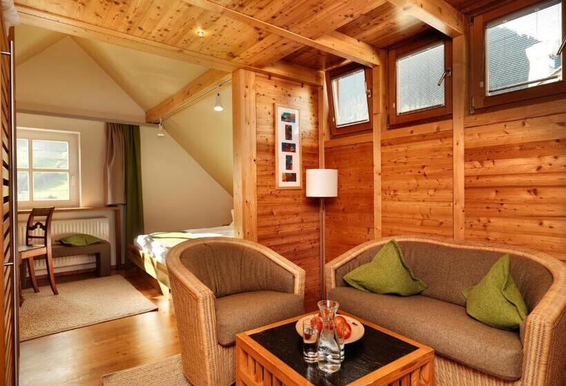 Номер Комфорт, Goldener Adler   Im Sommer Silvretta Card Premium Inkludiert