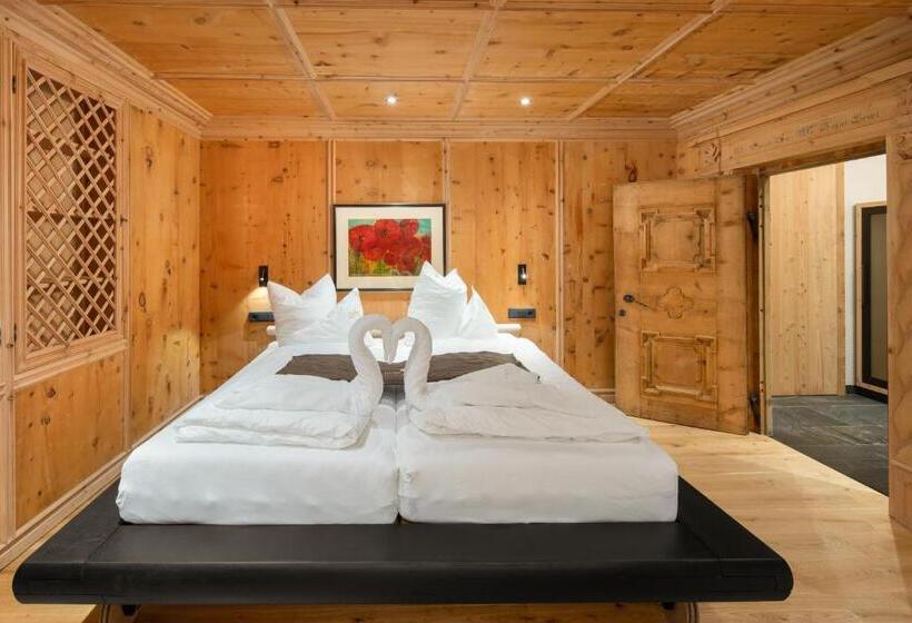 Номер Deluxe, Goldener Adler   Im Sommer Silvretta Card Premium Inkludiert