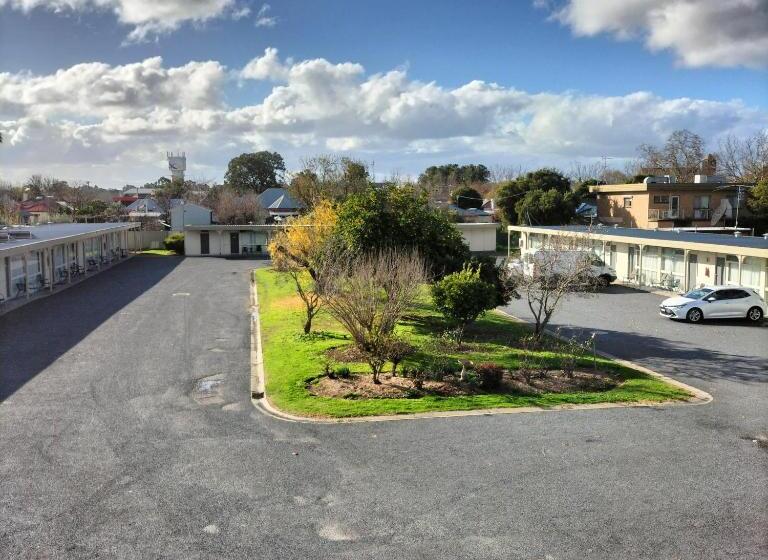 스탠다드 트리플 룸, Wangaratta Motor Inn