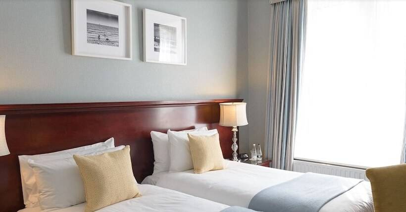 Номер Стандарт, Best Western Plus The Connaught Hotel And Spa
