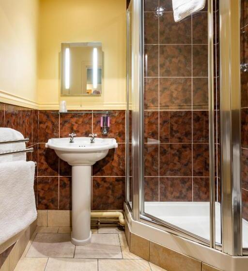 Семейный Номер, The Half Moon Inn And Country Lodge