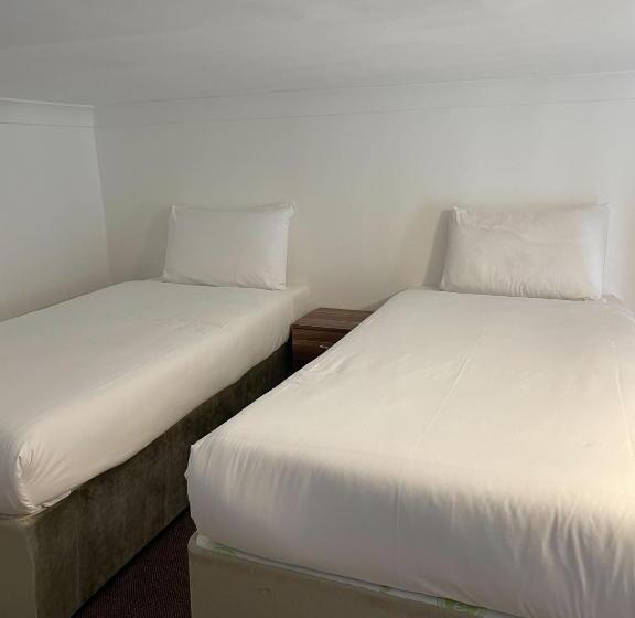 Quarto Dúplex, Pembridge Palace