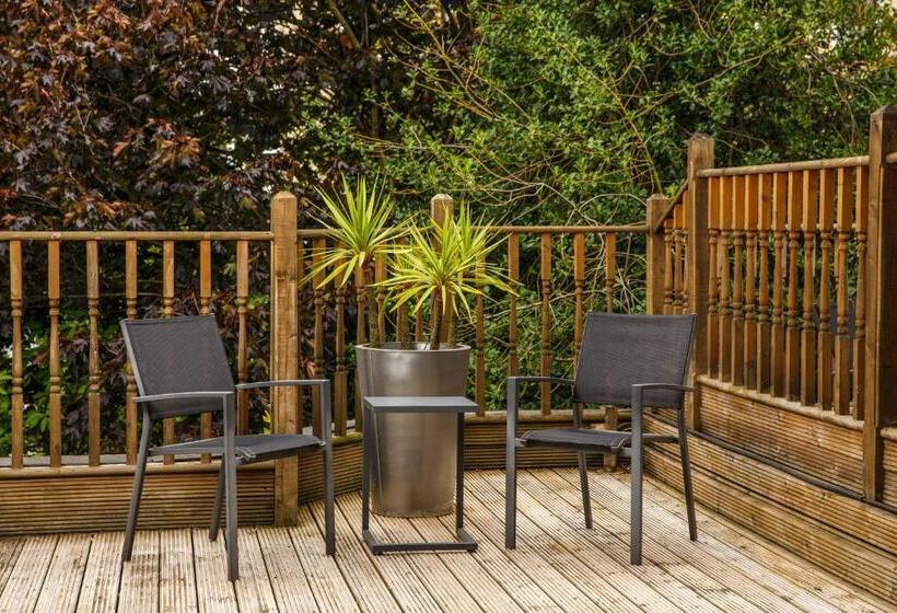 Номер Стандарт с Балконом, Ibis Styles London Gloucester Road