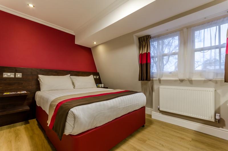 Номер Стандарт, Royal Cambridge