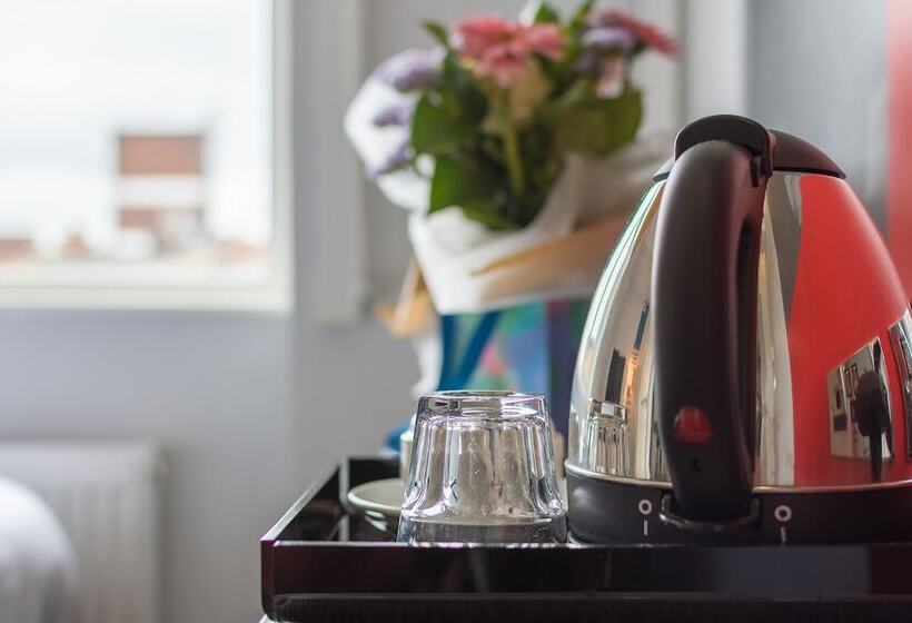 Семейный Номер, Victoria Inn London