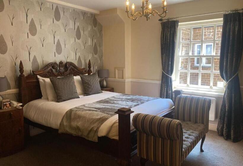 Номер Superior, Saracens Head Hotel By Greene King Inns