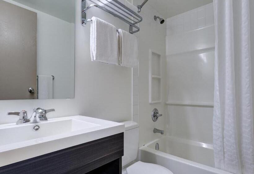 豪华房间, Heritage Inn Hotel & Convention Centre   Saskatoon