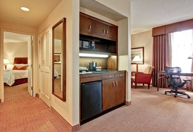 スタンダードルーム, Hilton Garden Inn Calgary Airport
