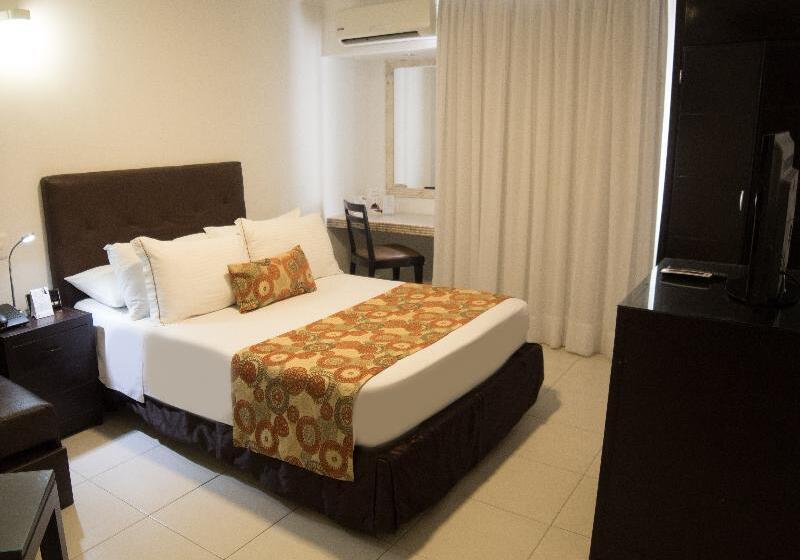 Номер Стандарт, Playa Club