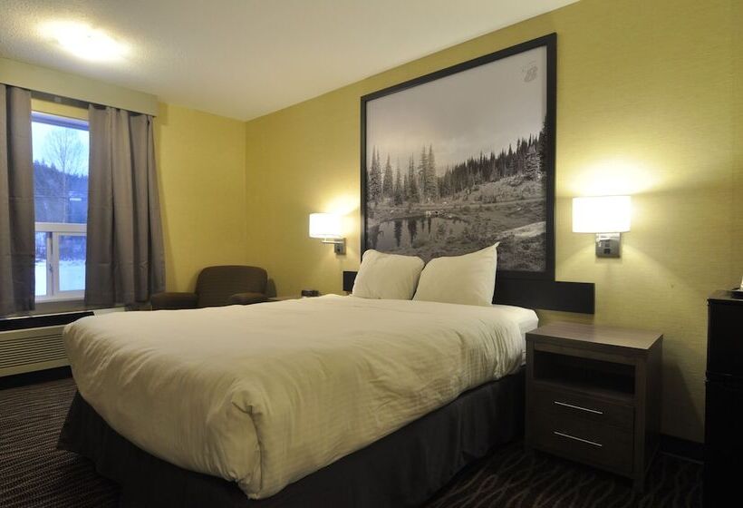 スイート, Super 8 By Wyndham Revelstoke Bc