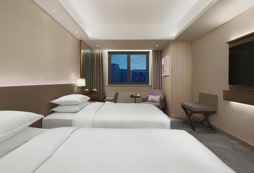 اتاق کلاب, Hyatt Regency Metropolitan Chongqing