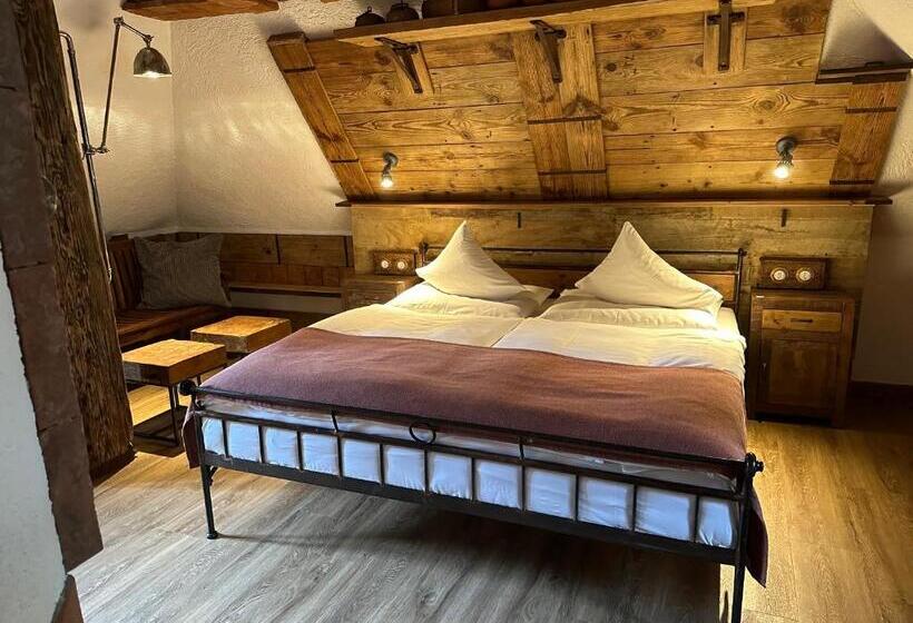 高级大房间, Romantik Hotel U Raka