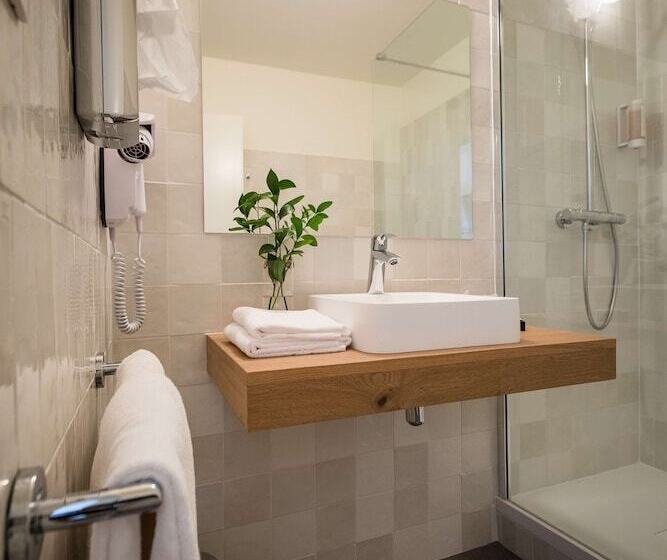 Номер Стандарт, Best Western Le Bois De La Marche