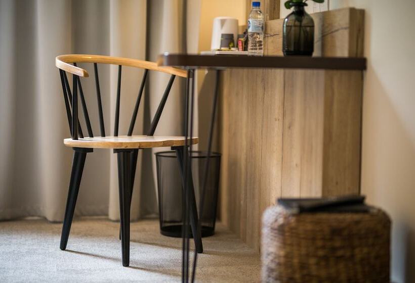 Номер Стандарт Двуспальная Кровать, Best Western Le Bois De La Marche