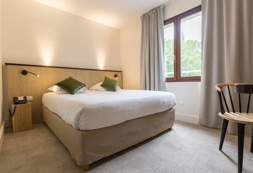 Номер Стандарт Двуспальная Кровать, Best Western Le Bois De La Marche