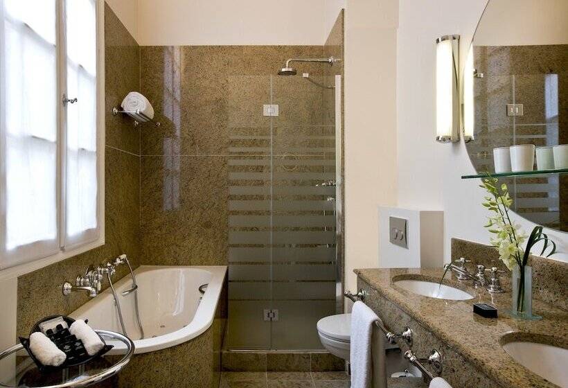 اتاق استاندارد, D Aubusson