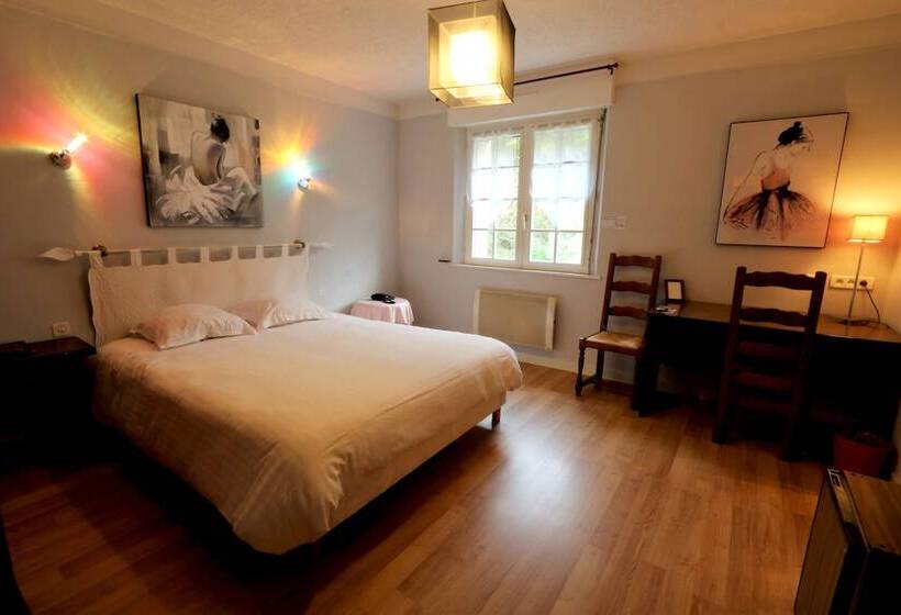 اتاق راحتی, Logis Hotel De La Corniche