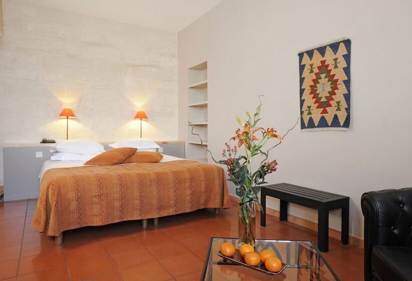 اتاق استاندارد, Hôtel Cloitre Saint Louis Avignon