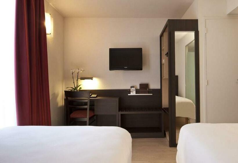 Номер Комфорт, Escale Oceania Aixenprovence