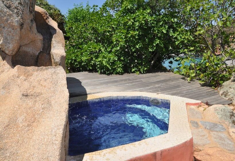 سوییت, Le Roc E Fiori Hotel   Teritoria