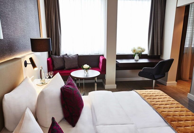 اتاق کلاس بیزنس, Steigenberger Hotel Köln