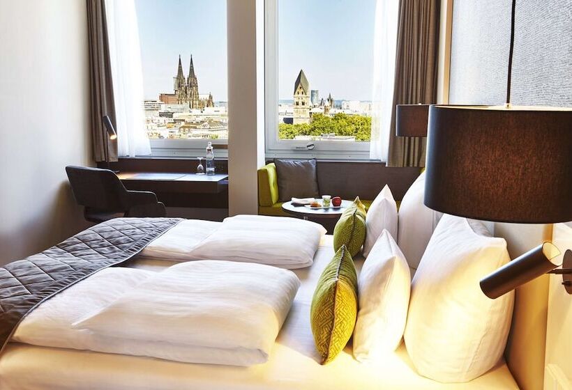 اتاق سوپریور, Steigenberger Hotel Köln
