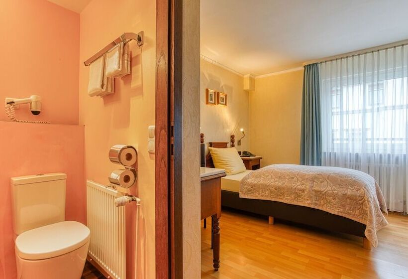 Номер Стандарт Индивидуальный, Ff&e Hotel Bavaria
