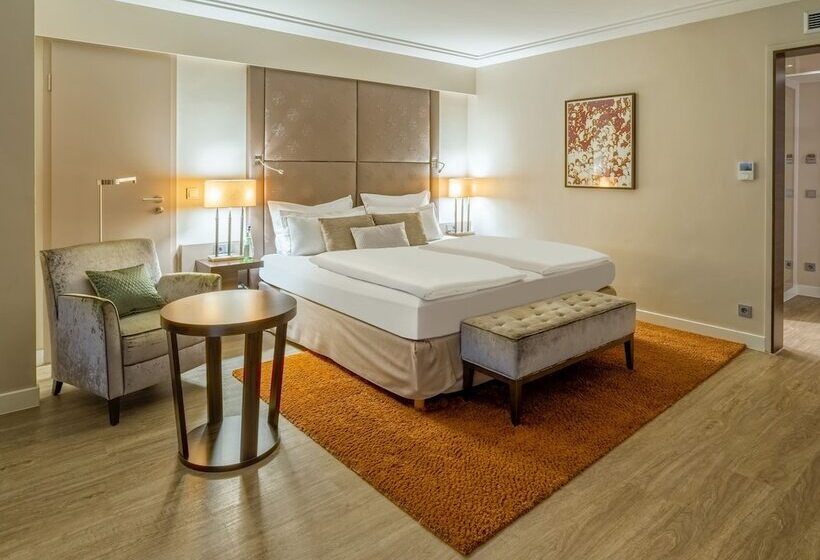 اتاق اجرایی, Pullman Munich