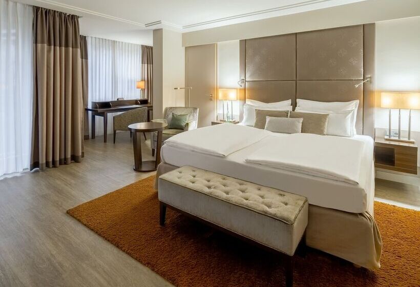 اتاق اجرایی, Pullman Munich