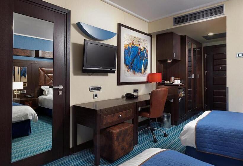 Семейный Номер, Crowne Plaza Athens City Centre, An Ihg