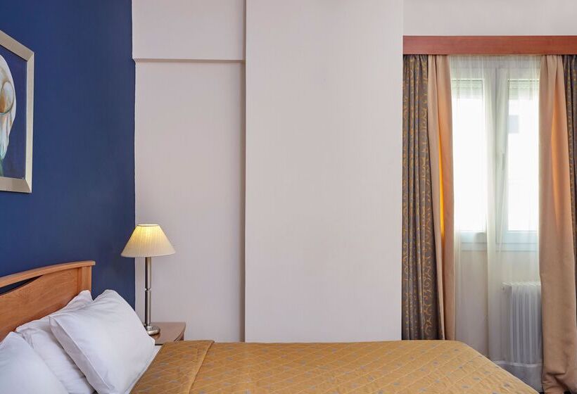 Standard Connecting Room, Lucy