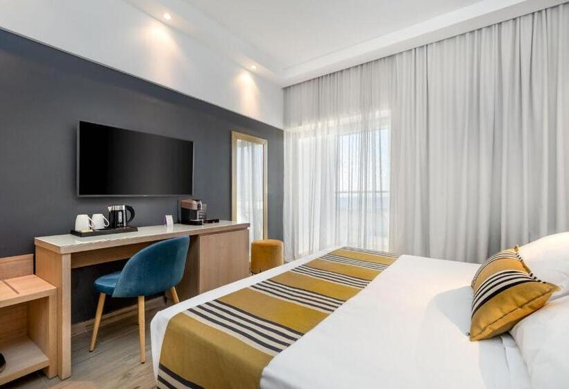 Номер Престиж, Mercure Rhodes Alexia Hotel & Spa