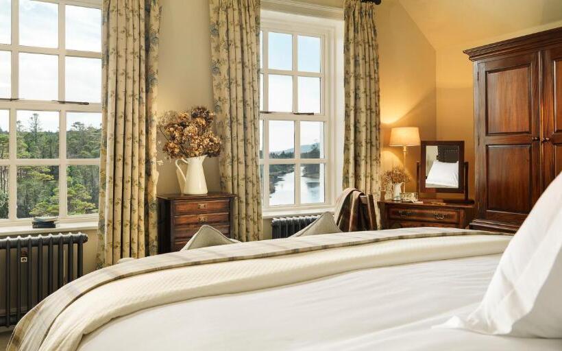 Классический Номер, Ballynahinch Castle