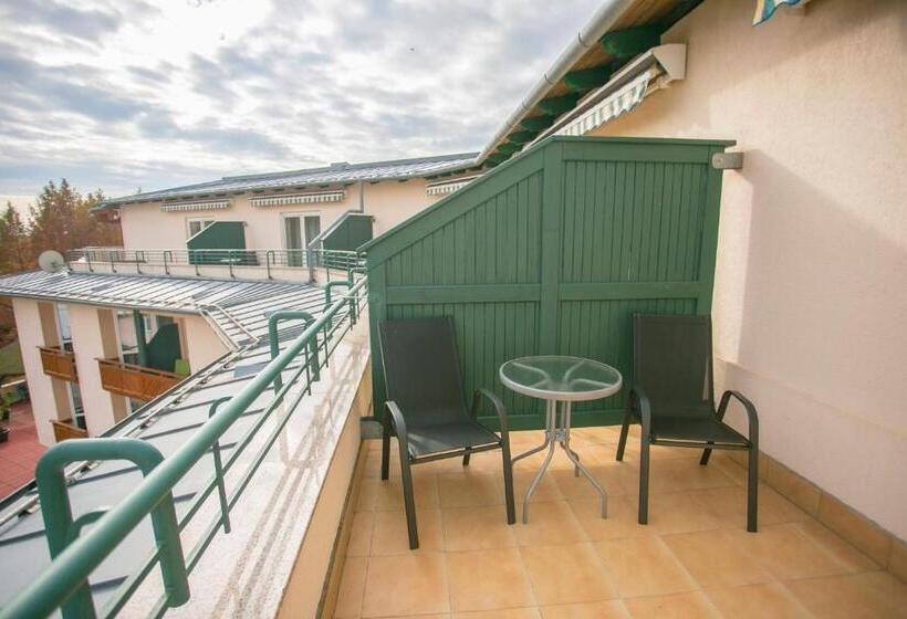 اتاق استاندارد با بالکن, Lotus Therme Hotel & Spa