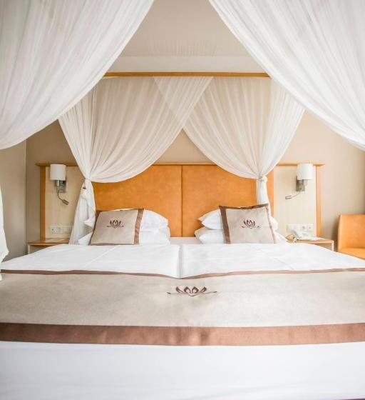 اتاق استاندارد سه نفره, Lotus Therme Hotel & Spa