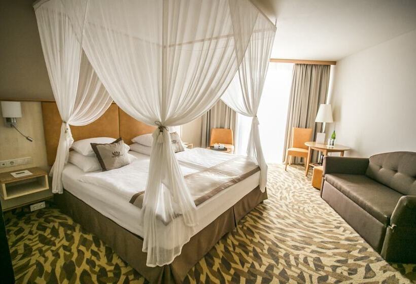 اتاق استاندارد, Lotus Therme Hotel & Spa