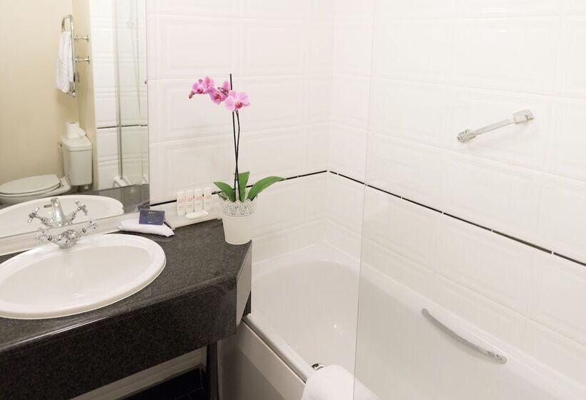 اتاق خانوادگی, Radisson Blu Hotel Dublin Airport